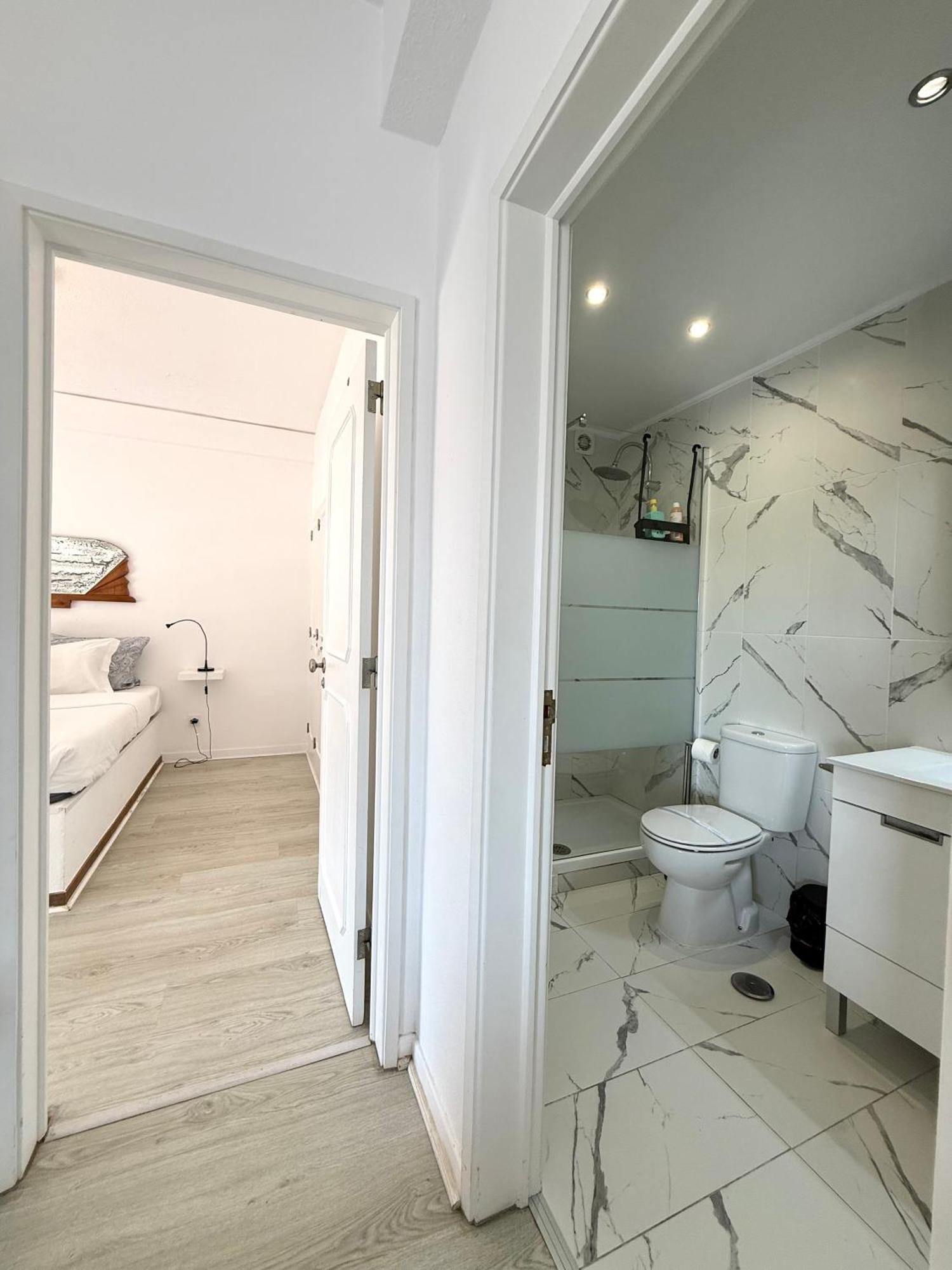 Espectacular Apartamento Na Praia A 20 Min De Lisboa Costa de Caparica Luaran gambar