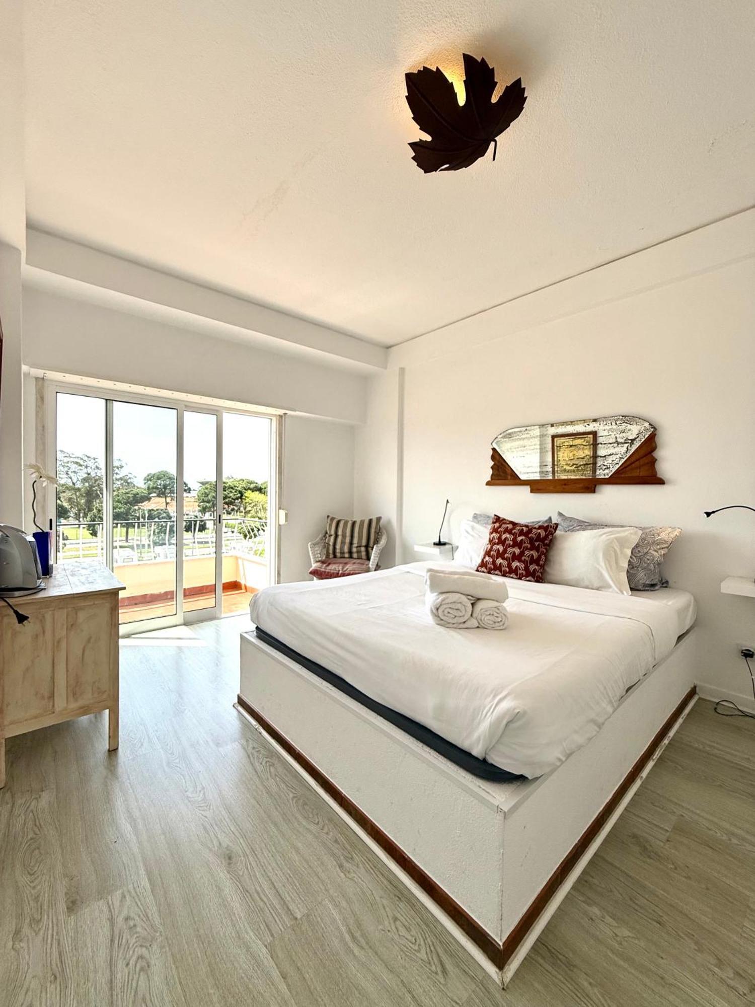 Espectacular Apartamento Na Praia A 20 Min De Lisboa Costa de Caparica Luaran gambar